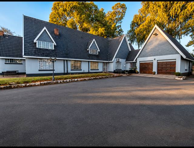 5 BEDROOM HOUSE FOR SALE IN THREE RIVERS PROPER